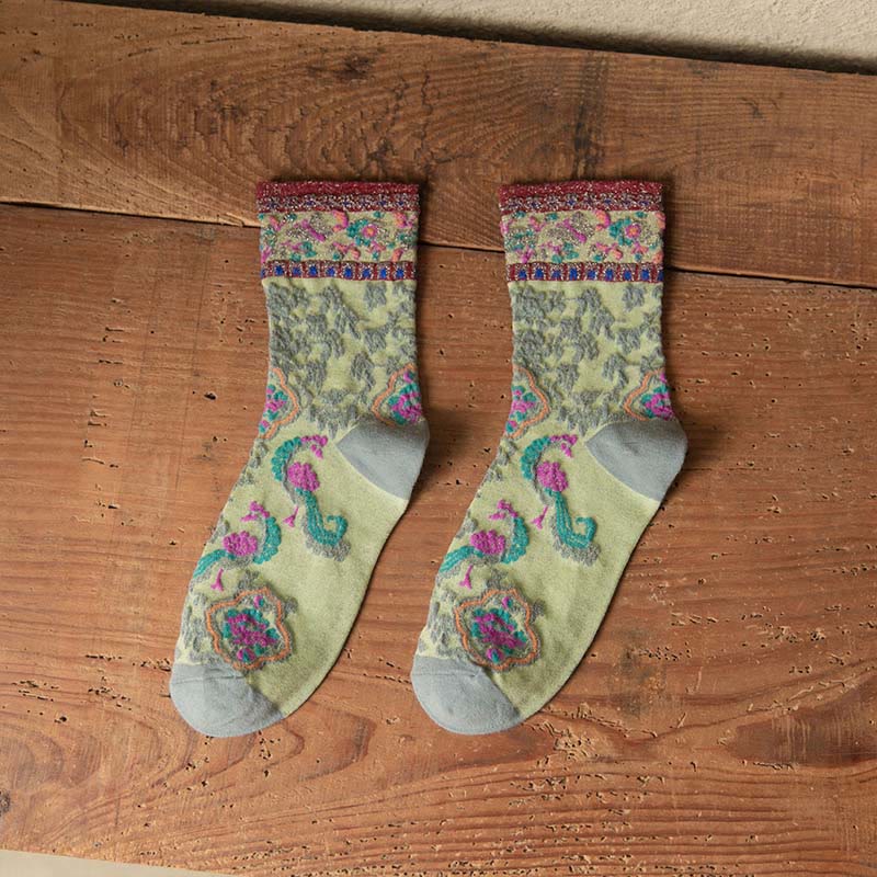 Retro Embossed Floral Pattern Micro Crew Women Cotton Socks - Image 2
