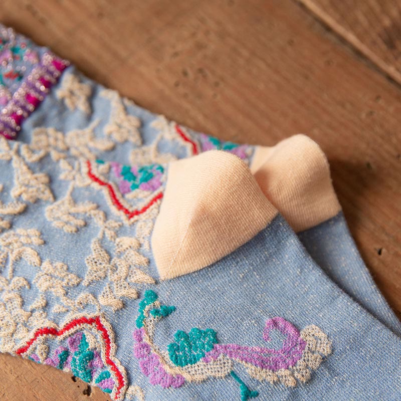 Retro Embossed Floral Pattern Micro Crew Women Cotton Socks - Image 20