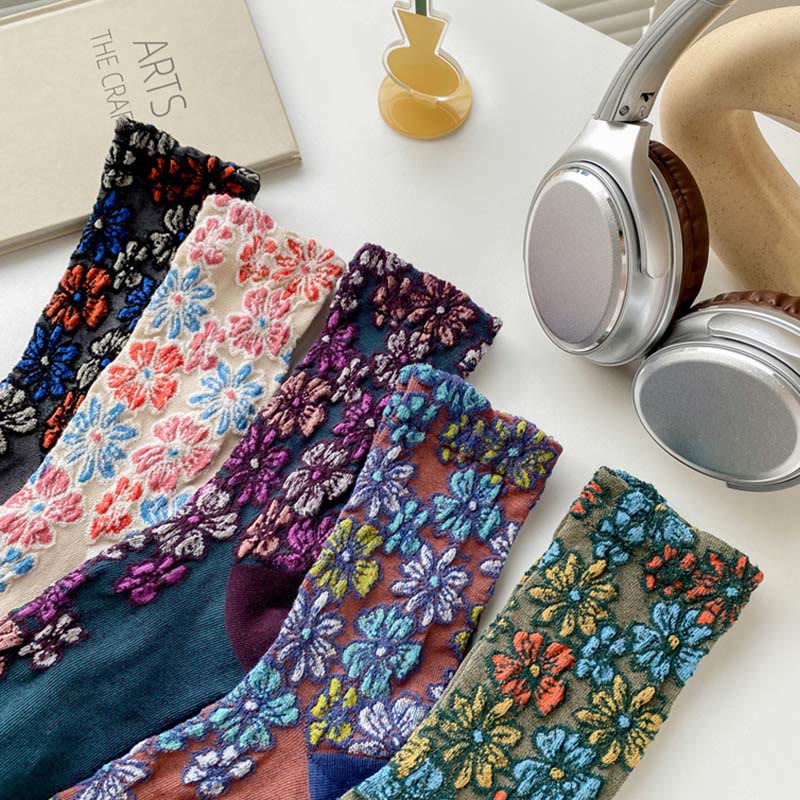 Ethnic Textured Floral Contrasting Color Design Women's Micro Crew Cotton Socks - Image 25