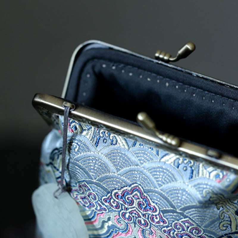Small Blue Ocean Waves Metal Chain Crossbody Bag Shoulder Bag Cellphone Bag - Image 3