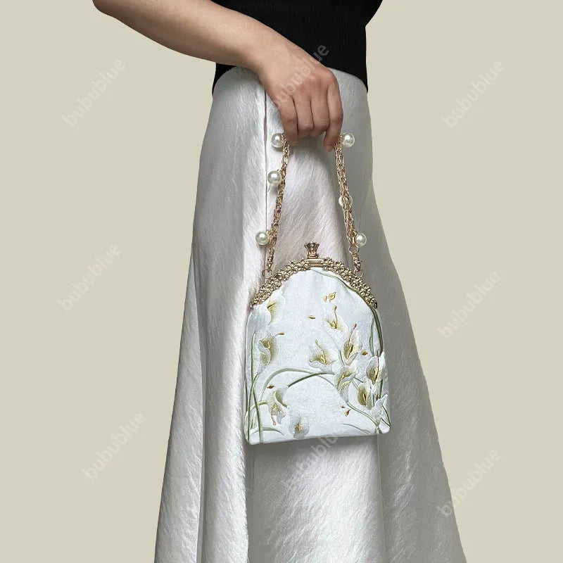 Calla Lily Embroidered Pearl Chain Handbag - Image 12
