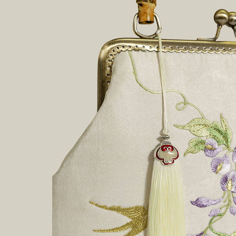 Swallow Embroidered Bamboo Handle Bag with Kiss-Lock - Image 5