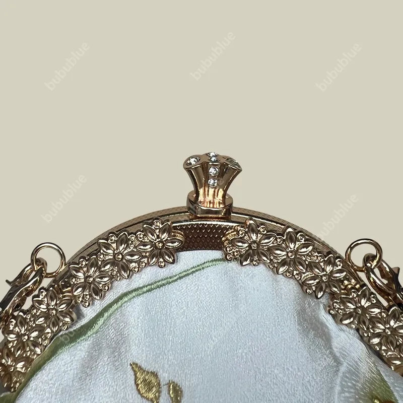 Calla Lily Embroidered Pearl Chain Handbag - Image 15