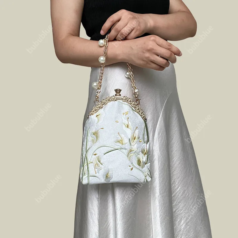 Calla Lily Embroidered Pearl Chain Handbag - Image 13